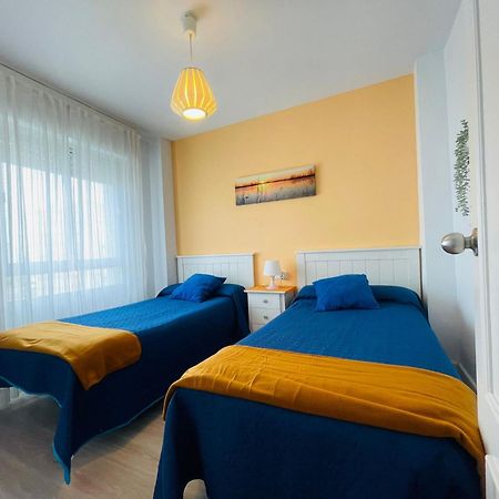 Apartamento Primera Linea De Playa Valdelagrana El Puerto de Santa María Dış mekan fotoğraf